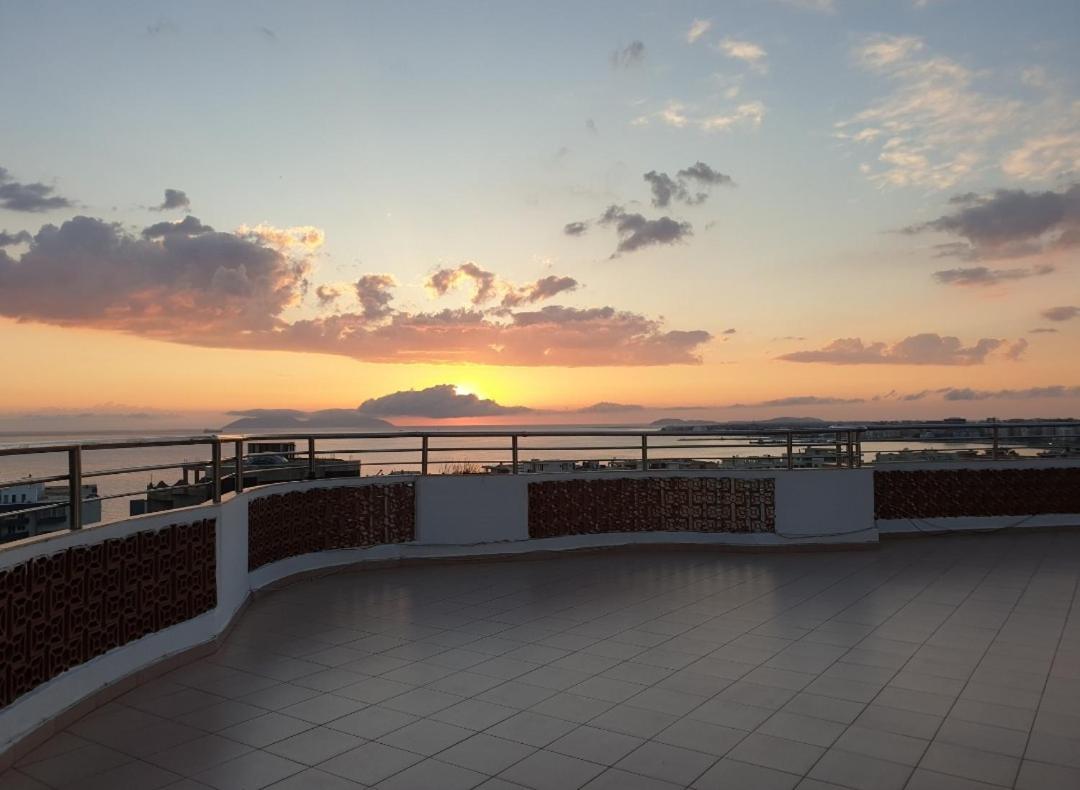 Lux Apartments Vlorë Exteriör bild